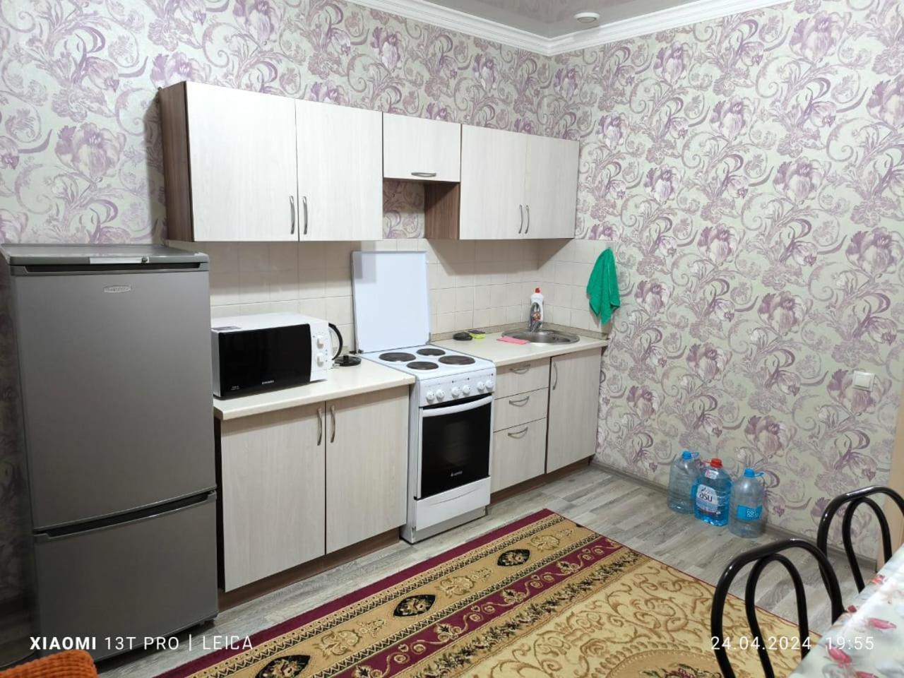 Уютная Квартира Комфорт Класса76 Astana Eksteriør bilde
